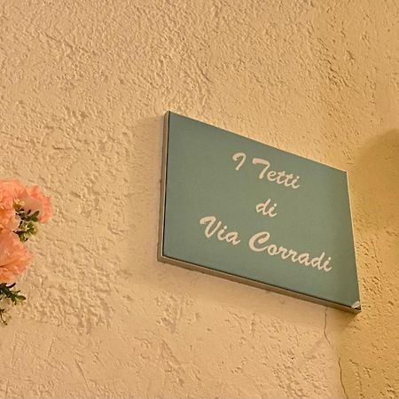 I Tetti Di Via Corradi Villa Sanremo Eksteriør bilde