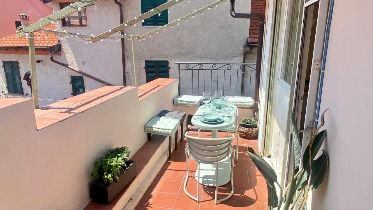 I Tetti Di Via Corradi Villa Sanremo Eksteriør bilde